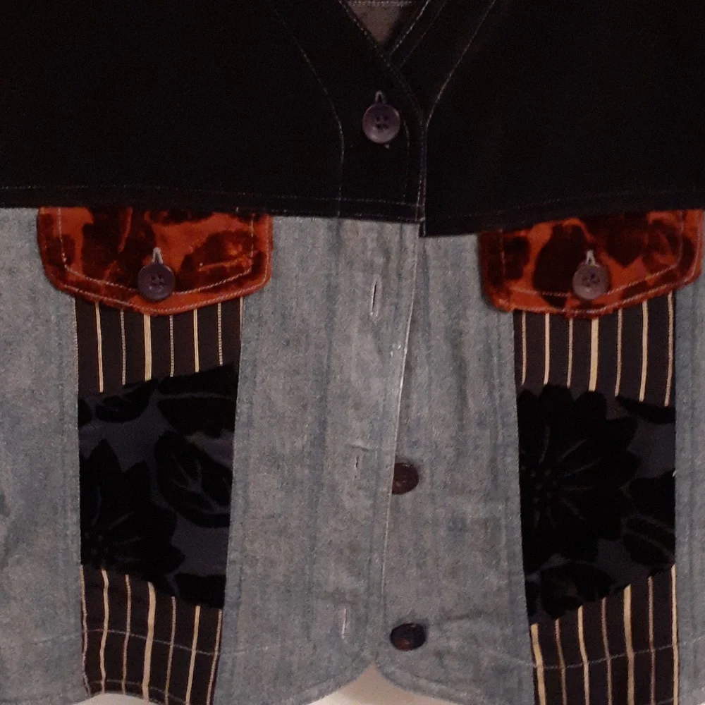 Vintage Carole little petite vest  size small - Picture 2 of 5